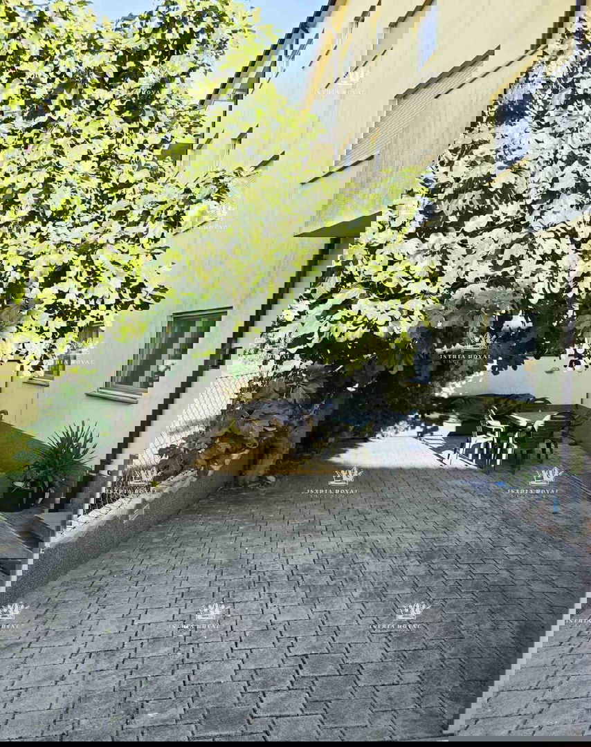 Pula Monvidal, appartamento con cortile