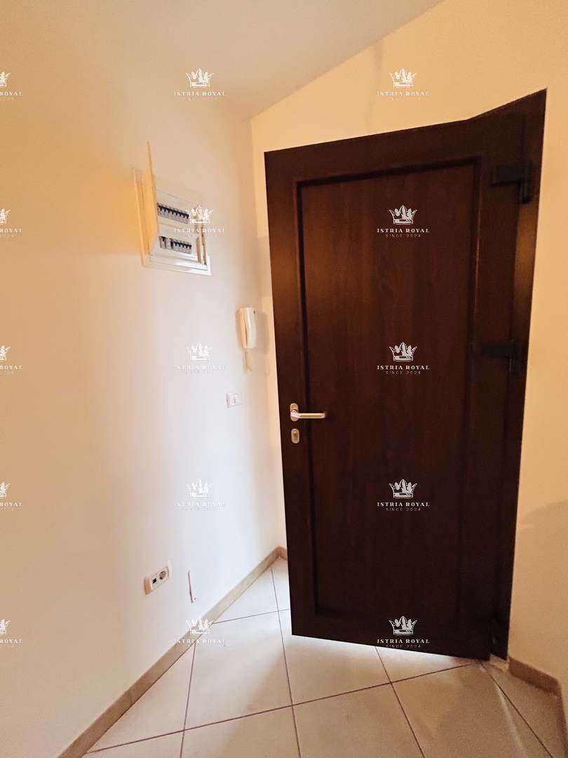Istria, Bašanija, appartamento 2 camere da letto + soggiorno con angolo cottura, 93 m2, tre terrazze, parte del residence