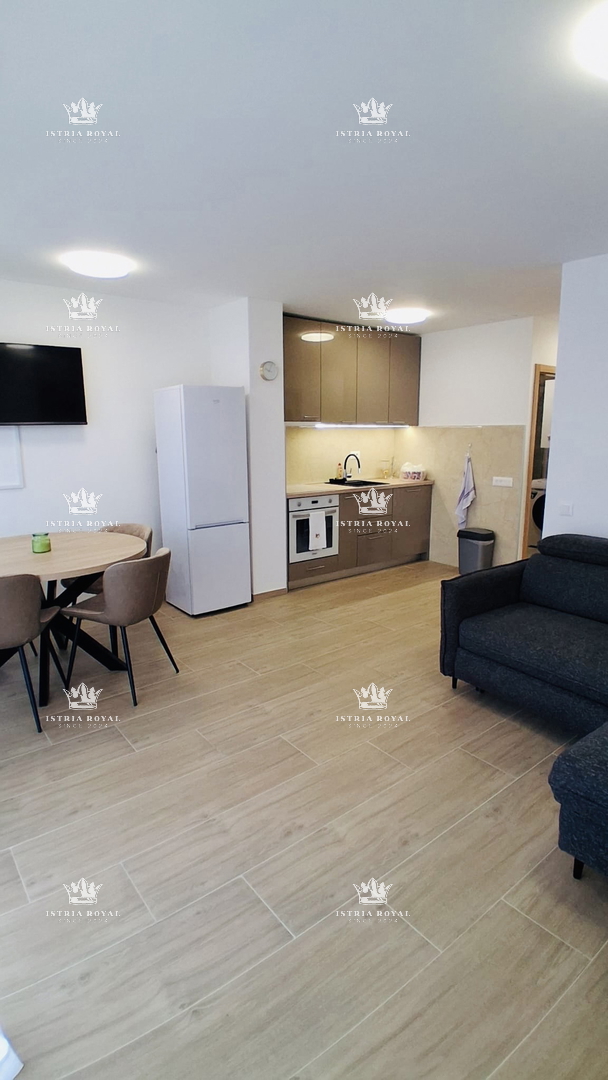 Istra, Červar Porat, appartamento 40,6 m², 2° piano, 1 camera da letto + soggiorno con angolo cottura