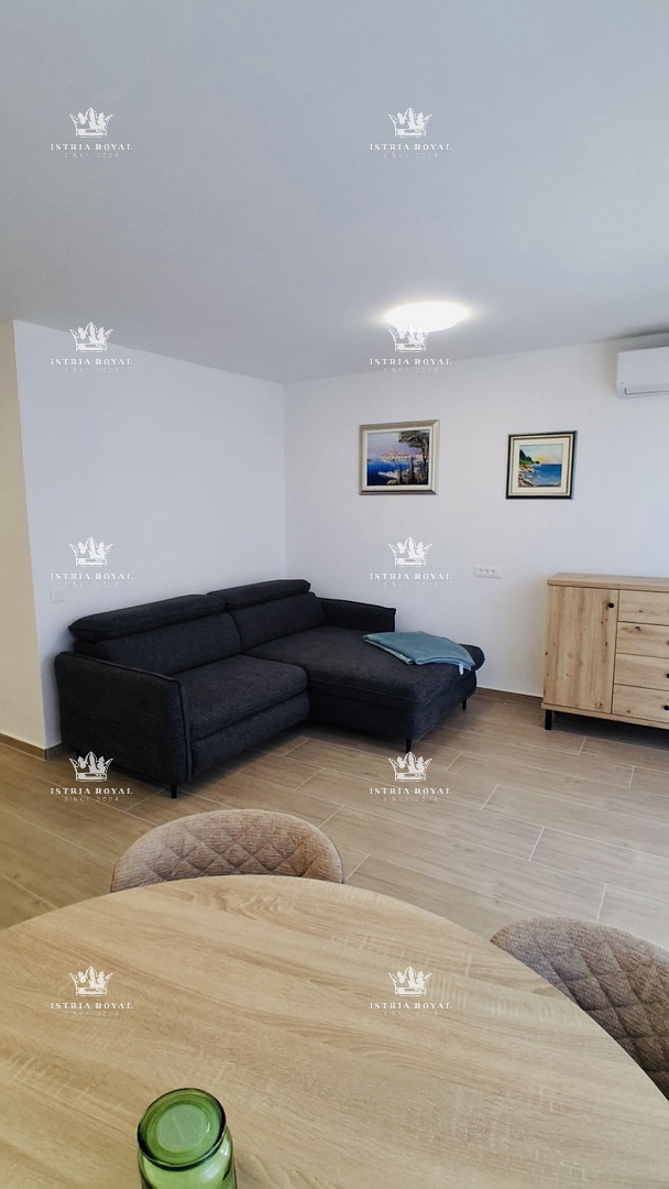 Istra, Červar Porat, appartamento 40,6 m², 2° piano, 1 camera da letto + soggiorno con angolo cottura