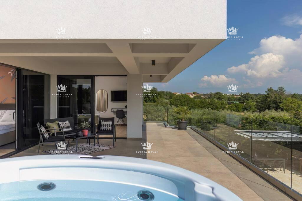 ISTRA, UMAG, OKOLICA, SMART HOME VILLA CON PISCINA RISCALDATA.