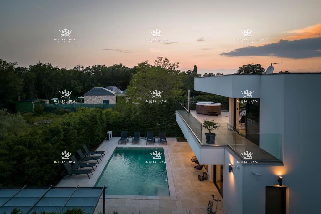 ISTRA, UMAG, OKOLICA, SMART HOME VILLA CON PISCINA RISCALDATA.