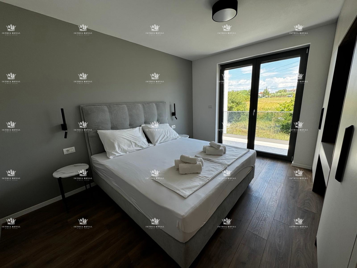 Istria, Parenzo, Nova Vas, appartamento 96m2, jacuzzi, vista mare, 3 camere da letto + soggiorno, lussuoso