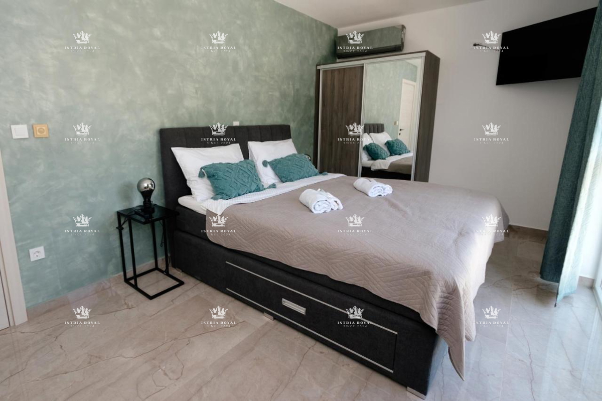 Villa di lusso con piscina in vendita – Pola, nuova costruzione, Istria.