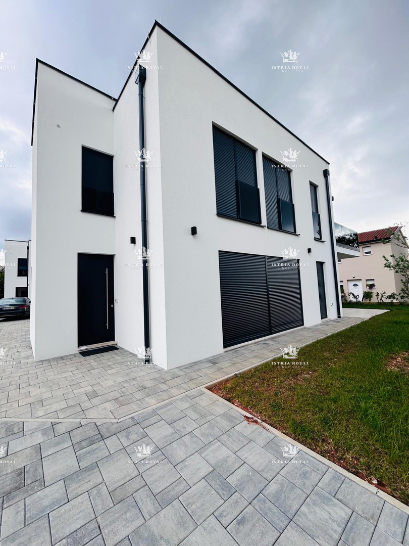 VENDITA, ISTRIA, CARIGADOR, DUPLEX, 118 M2, 3 CAMERE DA LETTO, 300 M DAL MARE, VISTA MARE