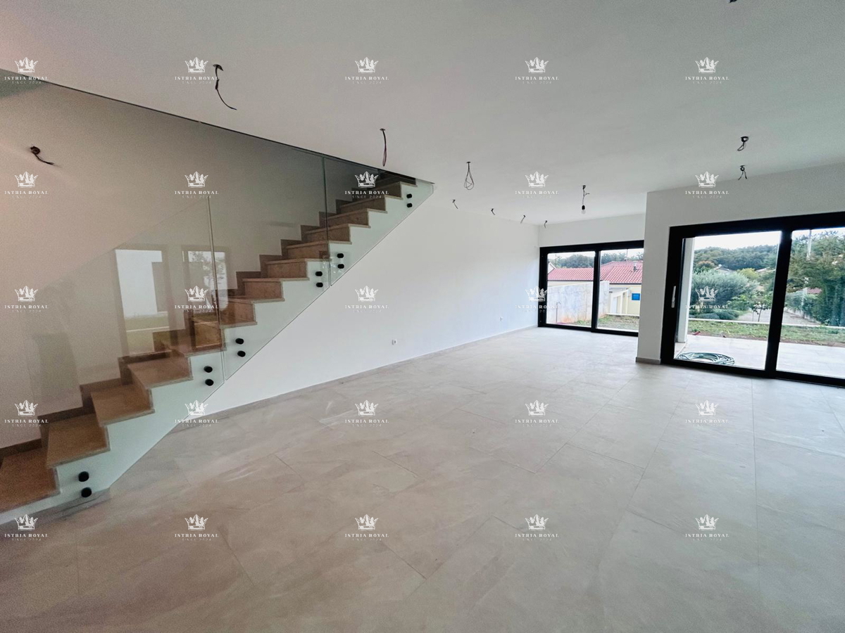 VENDITA, ISTRIA, CARIGADOR, DUPLEX, 118 M2, 3 CAMERE DA LETTO, 300 M DAL MARE, VISTA MARE