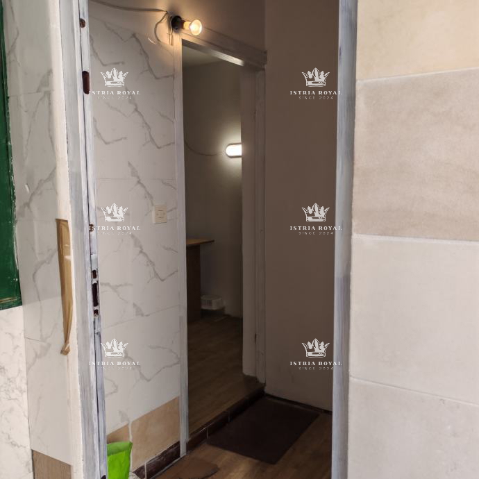 Istra, Mareda, appartamento 55m2, 2 camere da letto + soggiorno, giardino 41m2, 150m dalla spiaggia, piano terra