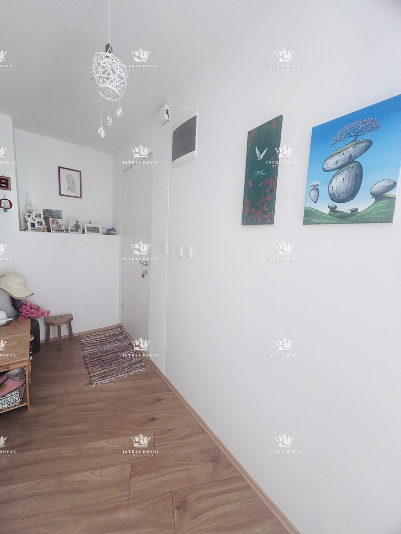 Istra, Brtonigla, appartamento 102,19 m², 2 camere da letto + soggiorno, terrazza, vista mare