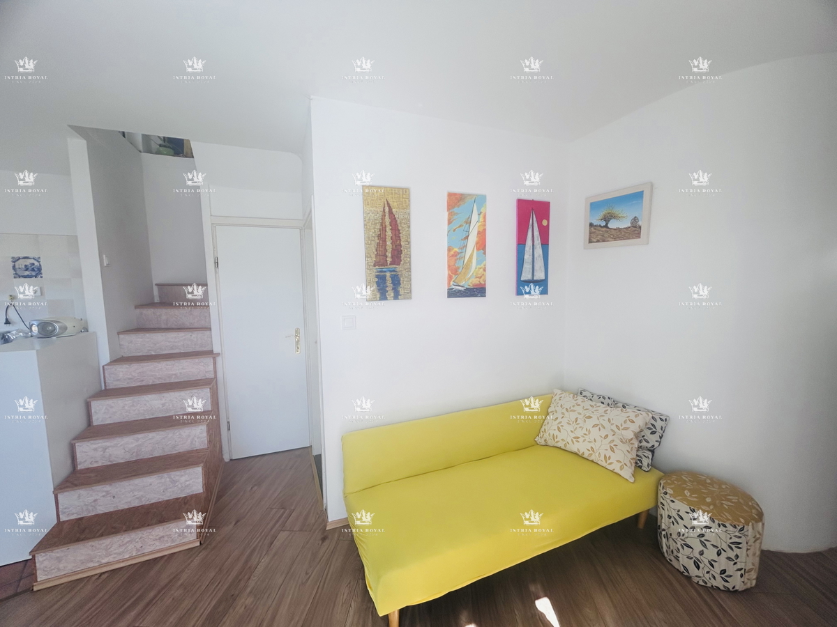 Istra, Brtonigla, appartamento 102,19 m², 2 camere da letto + soggiorno, terrazza, vista mare