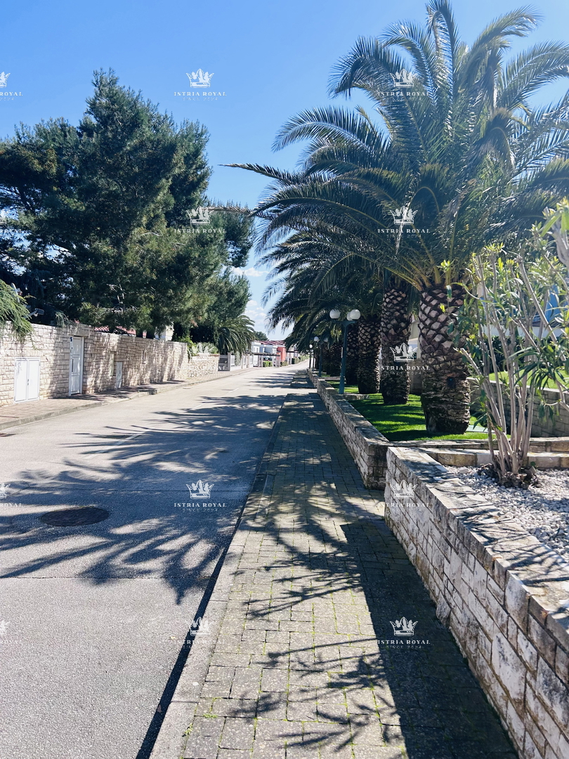 Lussuoso appartamento con vista mare – Crveni Vrh, Savudrija (2 camere da letto, 130m², 100m dal mare)