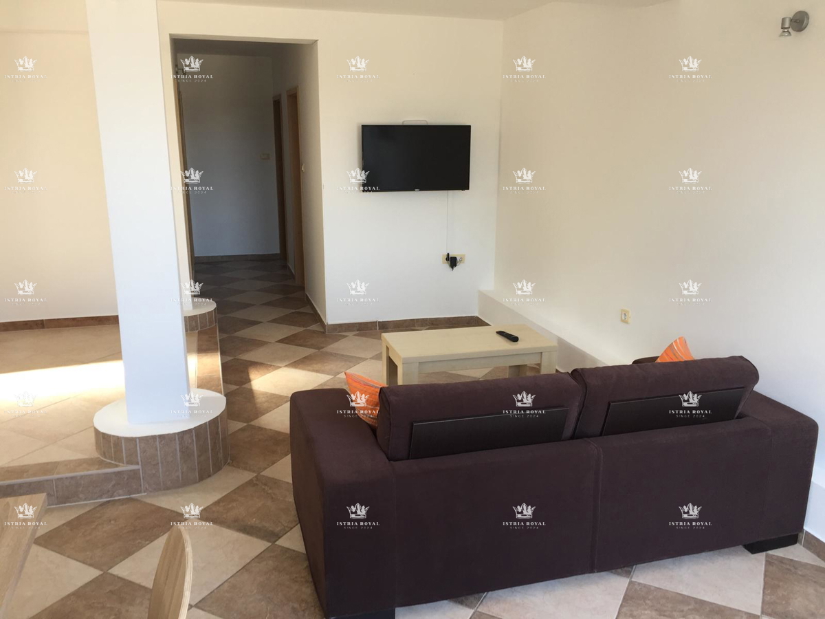 VENDITA APPARTAMENTO A FUNTANA – PIANO TERRA, 2SS+DB, 82 m², 250 m DAL MARE.