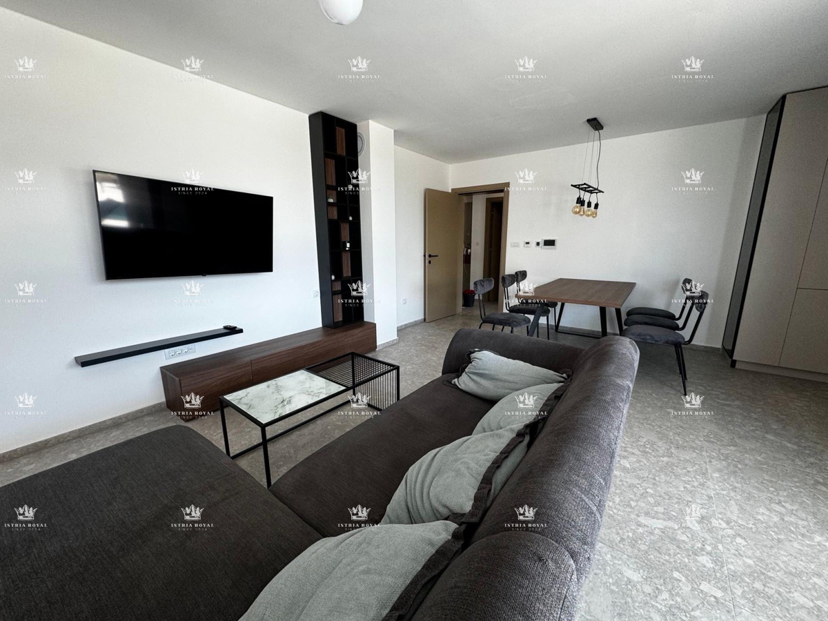 Istria, Poreč, Nova Vas, appartamento 96 m2, piscina privata, 3 camere da letto + soggiorno, nuova costruzione, 2 posti auto, vendita, occasione