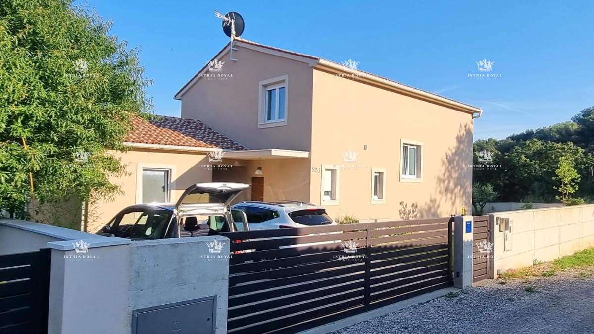 🌿 ISTRIA – PULA – VILLA MODERNA VICINO AL CENTRO, LONTANA DAI COSTI! 🌿