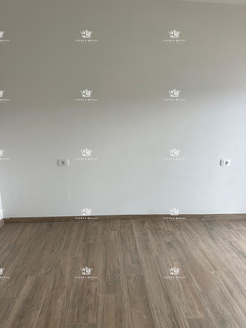 Istria, Karigador, duplex 118 m2, 2 camere da letto + soggiorno, 300 m dal mare, vista mare