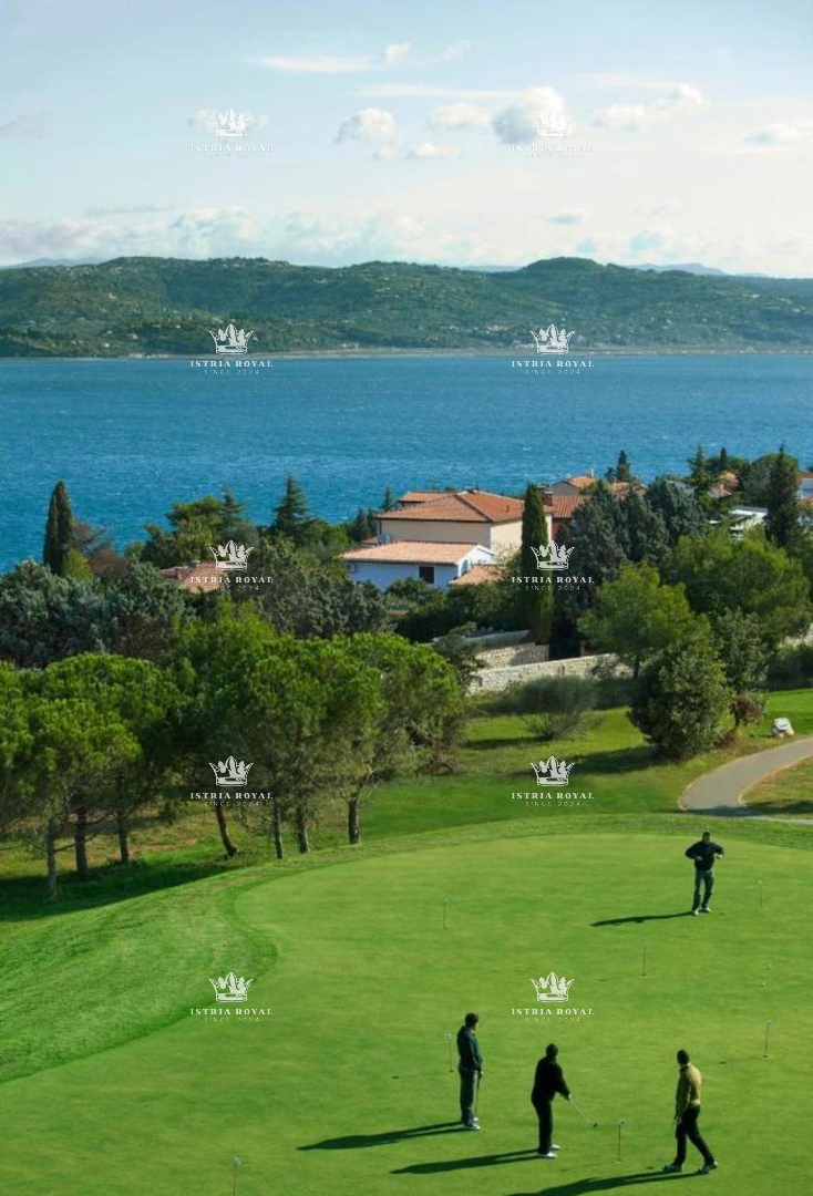 Istria, Crveni Vrh, Umag, vendita di appartamenti con vista mare in un complesso esclusivo, residenza a 100 m dal mare.