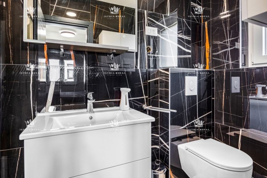 Lussuoso appartamento di 100 m² – Nova Vas (Poreč), nuova costruzione, jacuzzi, sauna, terrazza, Istria.