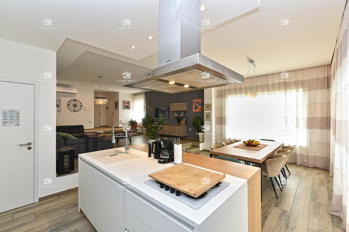 🌅 ISTRIA – GALIŽANA: Villa moderna con vista panoramica sulle Brioni!