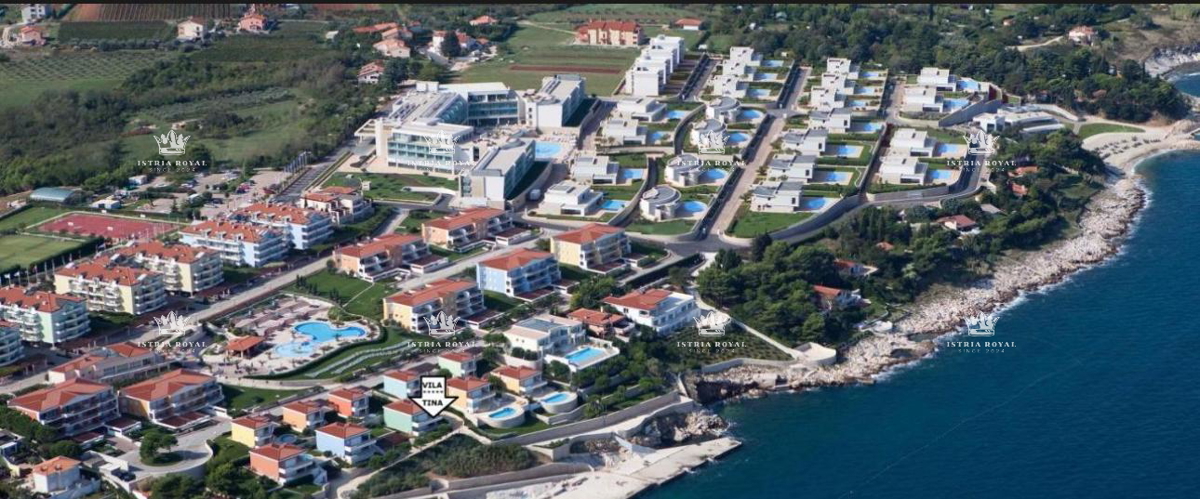 Istra, Crveni Vrh, Savudrija, appartamento 2 camere da letto + soggiorno 120m2, terrazza, vista mare, 100m dal mare