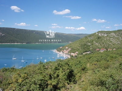 Istra, Trget, Ivanušići, vendita di terreni con vista mare, frazionato, investimento, opportunità.