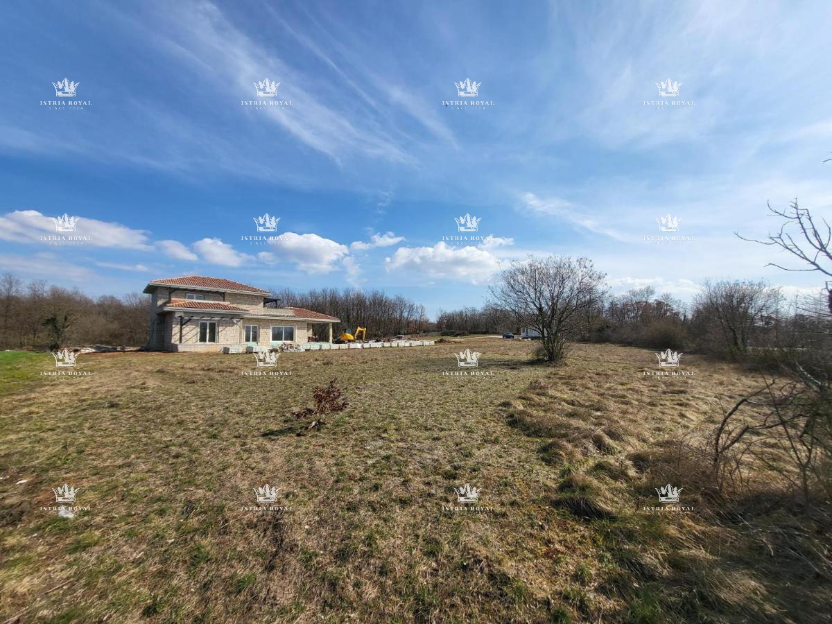 Villa di lusso con piscina in vendita a Kanfanar, Istria – Investimento immobiliare ideale vicino a Rovigno