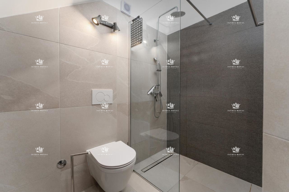 🏡 CASA IN PIETRA NEL CENTRO DI VRSAR – INVESTIMENTO IDEALE! 🏖️