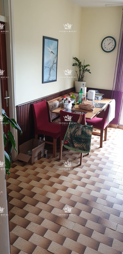 Appartamento con vista mare – Pola, Centro – 84 m², 3 camere, ascensore, parcheggio!