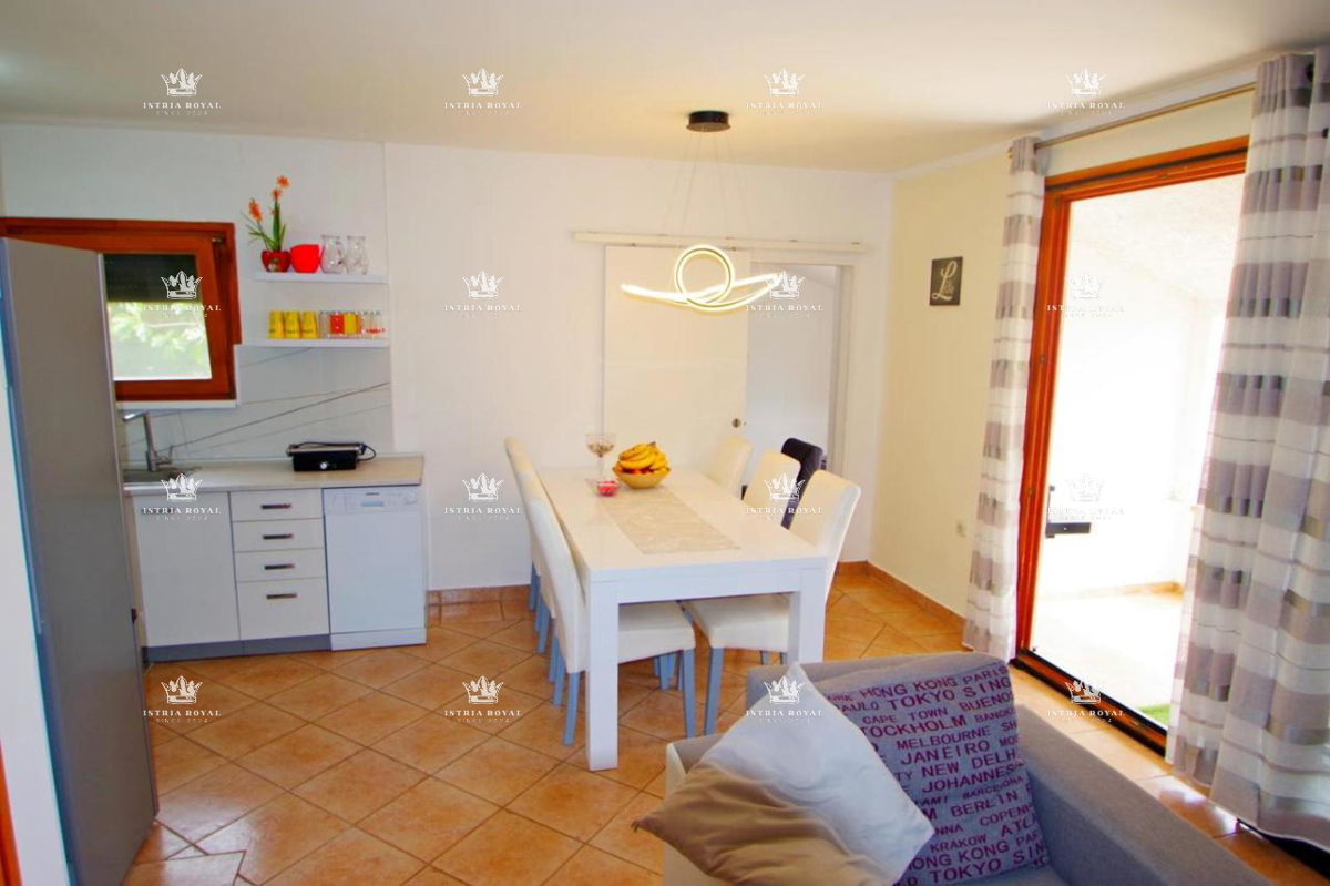 Istria, Pola – Casa con piscina in vendita | Monte Serpo, posizione tranquilla circondata dalla natura