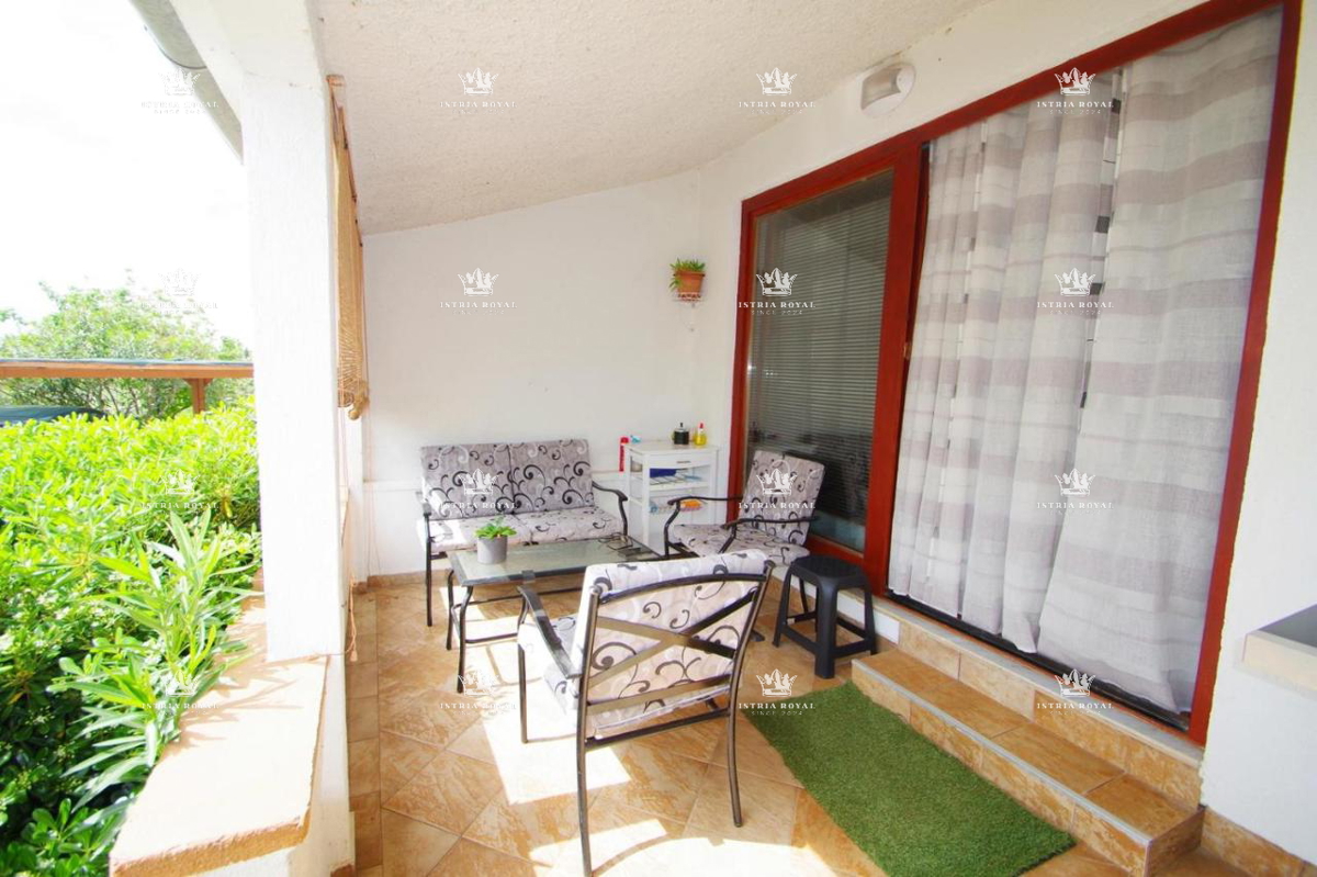 Istria, Pola – Casa con piscina in vendita | Monte Serpo, posizione tranquilla circondata dalla natura