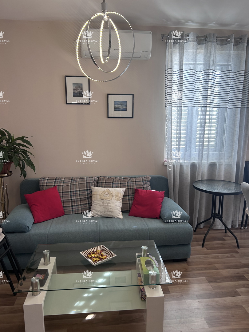 Istria, Brtonigla, 2 camere da letto + soggiorno, appartamento 84m2, nuova costruzione, terrazza, due posti auto, cortile 200m2