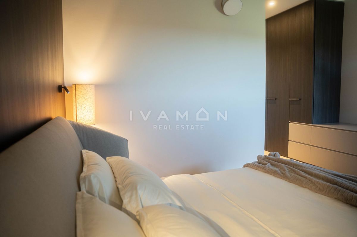 Villa arredata con gusto e piscina, a soli 4 km dal mare