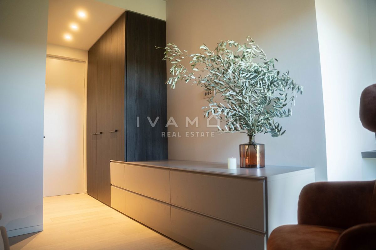 Villa arredata con gusto e piscina, a soli 4 km dal mare