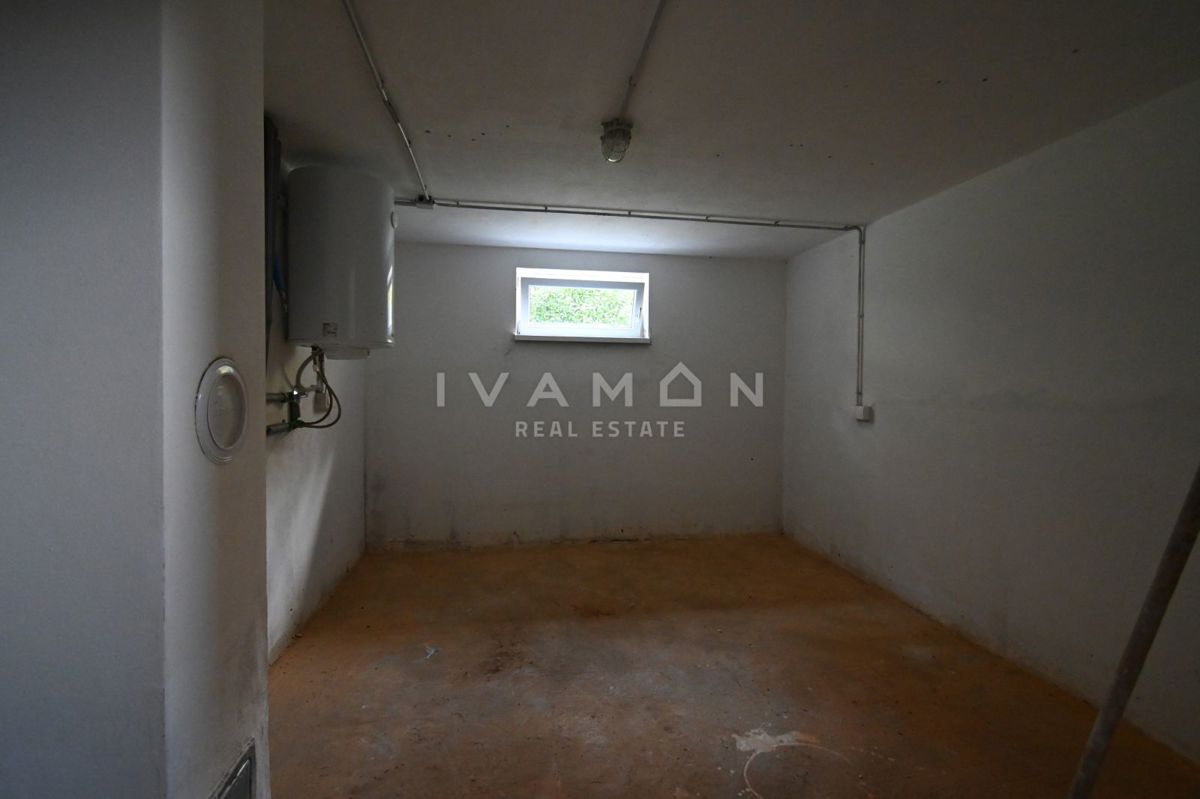 Due Case con Piscina nei Dintorni di Parenzo