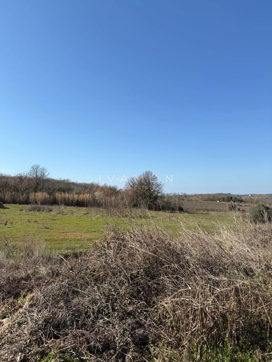 Terreno edificabile, 735 m² con vista