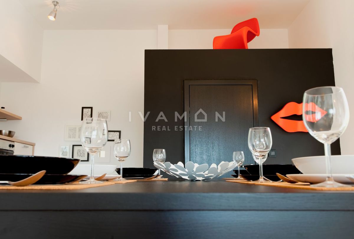 Casa indipendente su un unico livello con piscina e tre camere da letto