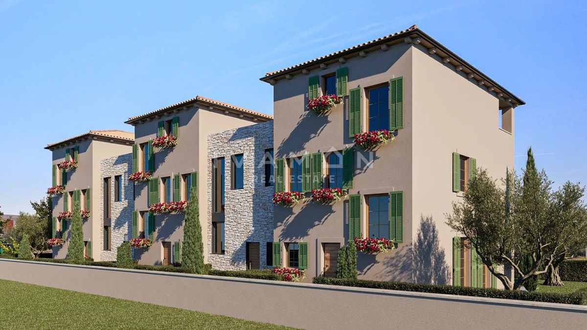 Casa a schiera angolare, 3 camere, a 2 km da Poreč