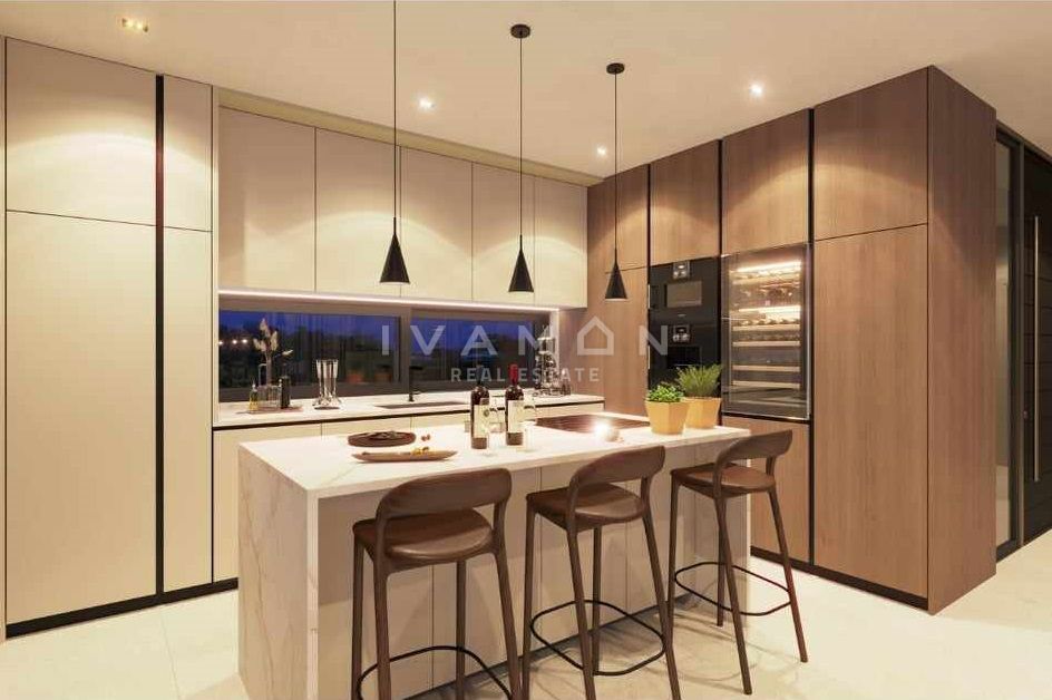 Bella villa con quattro camere da letto, vista mare a 180°