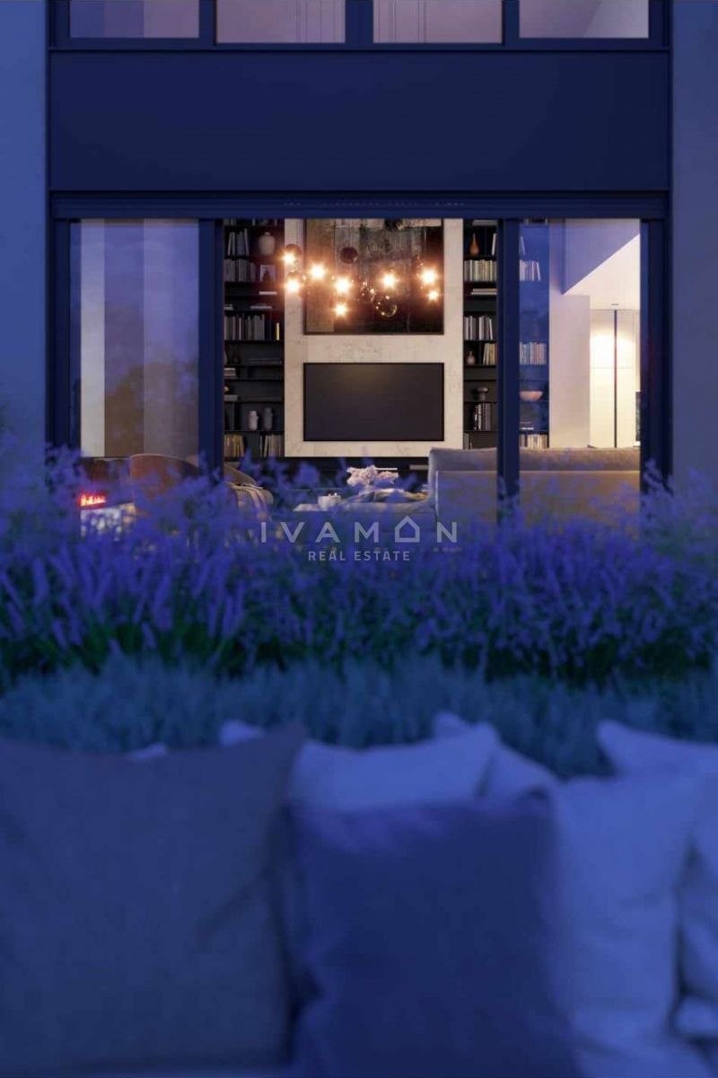 Bella villa con quattro camere da letto, vista mare a 180°