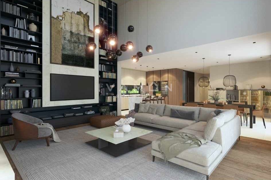 Bella villa con quattro camere da letto, vista mare a 180°