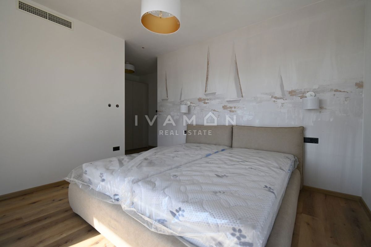 Villa con Piscina e Quattro Camere da Letto