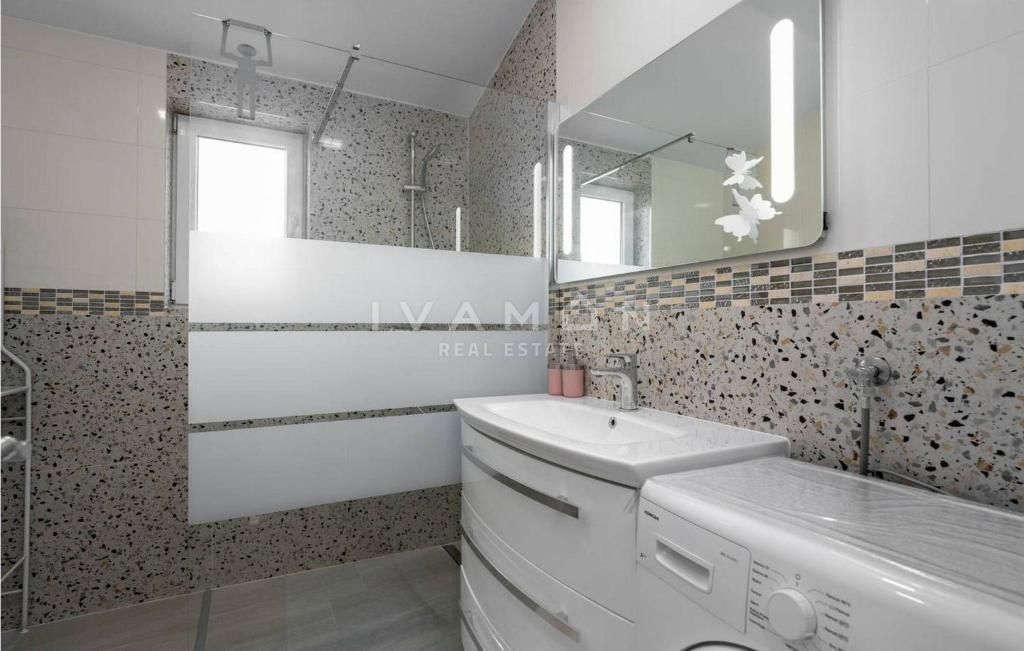 Casa con Piscina tra gli Ulivi