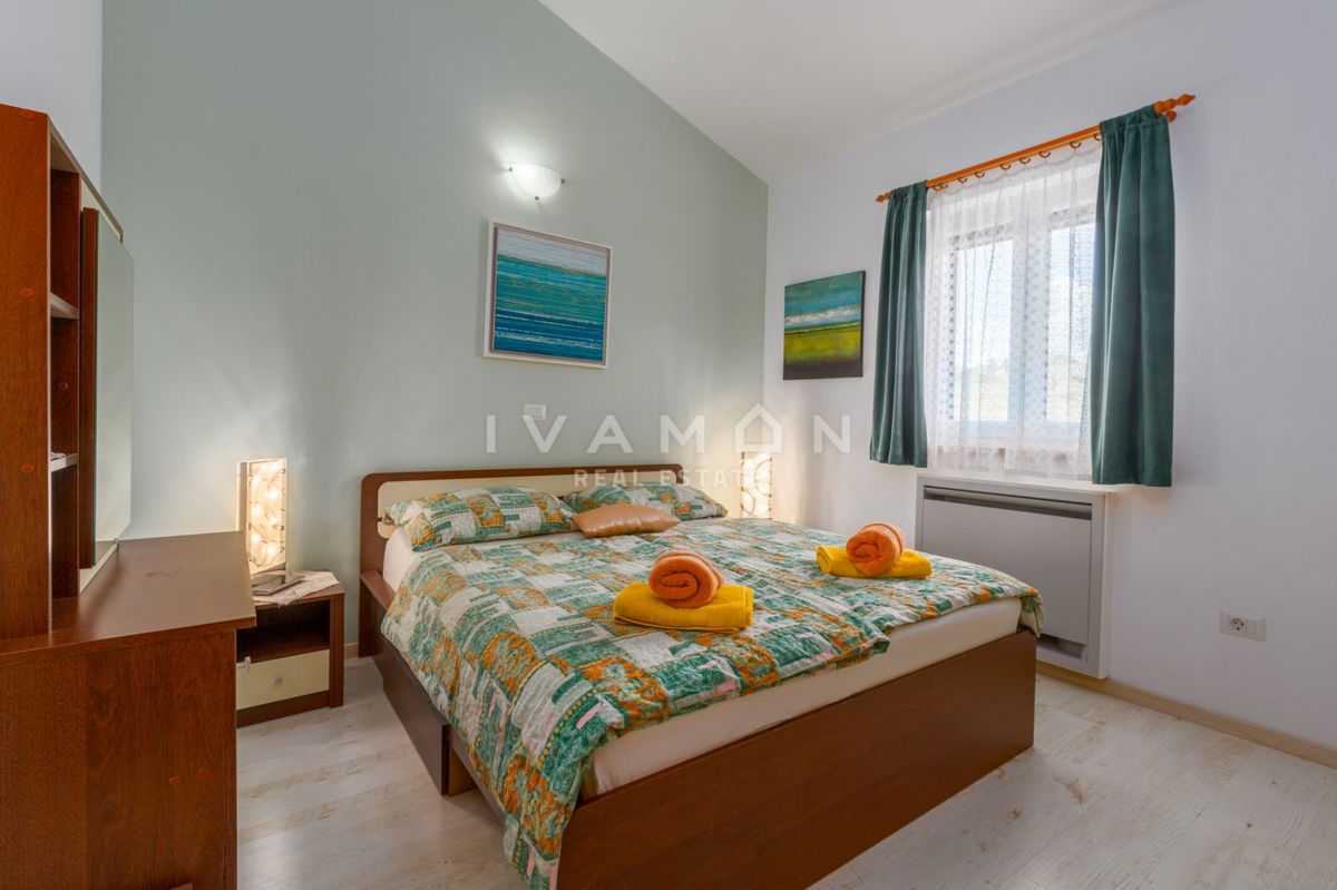 Casa bella e funzionale con piscina e una bellissima vista