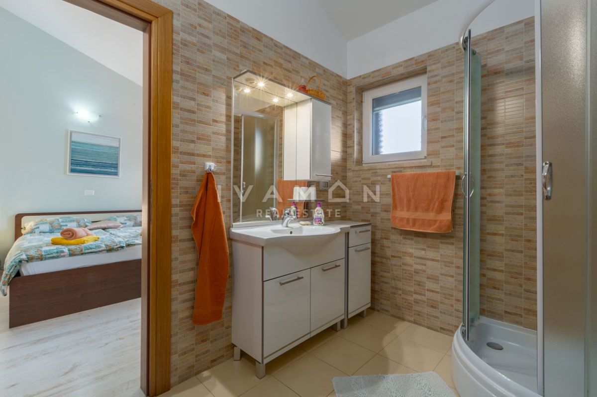 Casa bella e funzionale con piscina e una bellissima vista