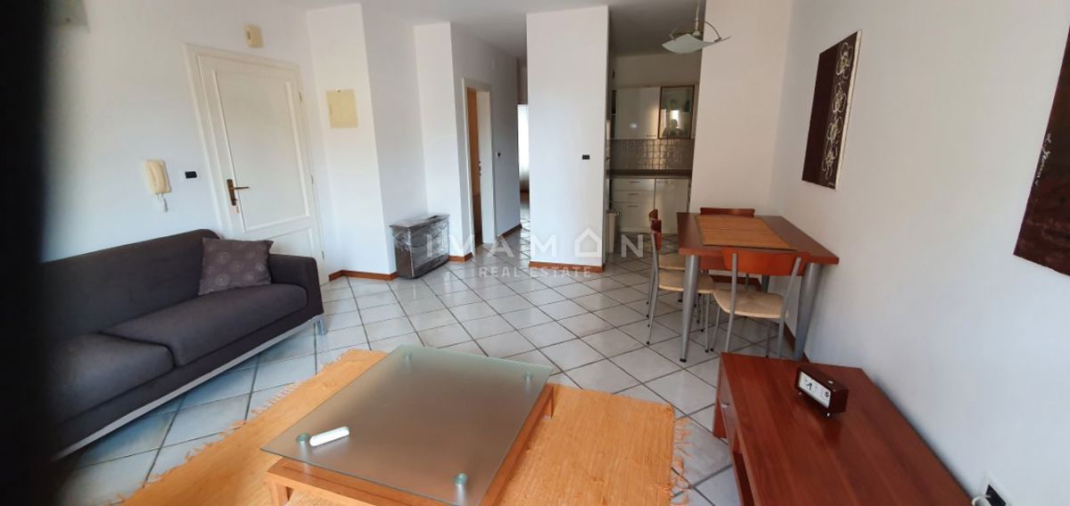 Fantastico appartamento con due camere da letto nel centro di Parenzo