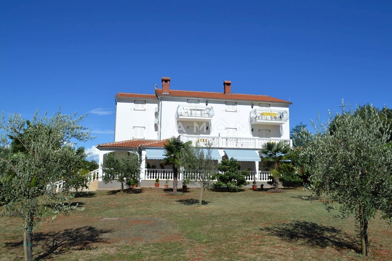 Casa Poreč, 600m2