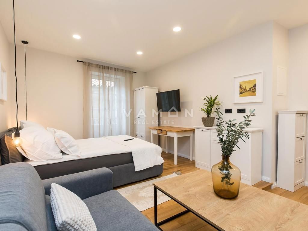 Splendido Appartamento nel Centro Storico di Parenzo