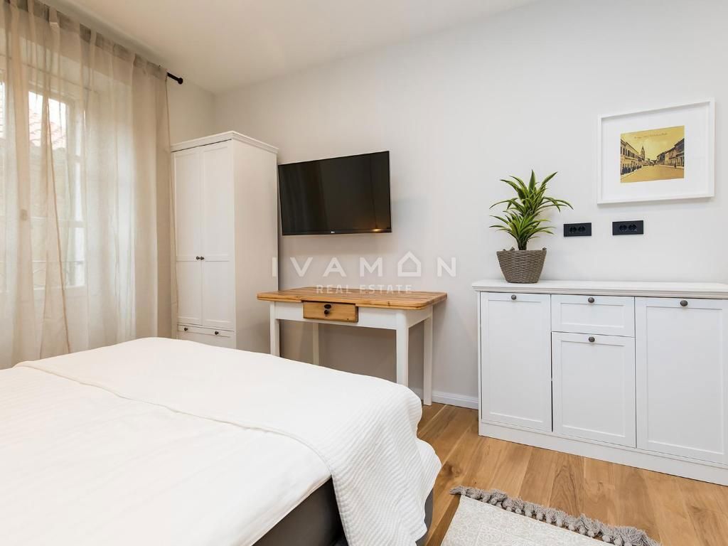 Splendido Appartamento nel Centro Storico di Parenzo