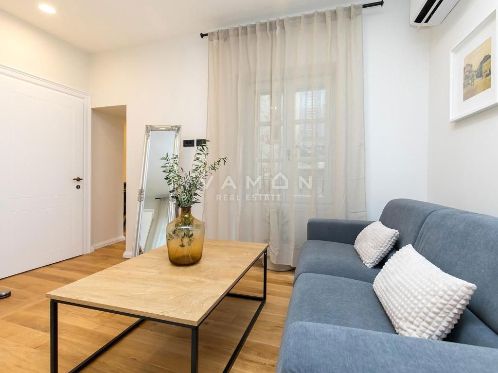 Splendido Appartamento nel Centro Storico di Parenzo