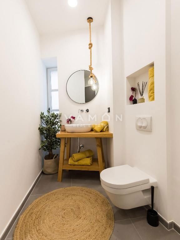 Splendido Appartamento nel Centro Storico di Parenzo