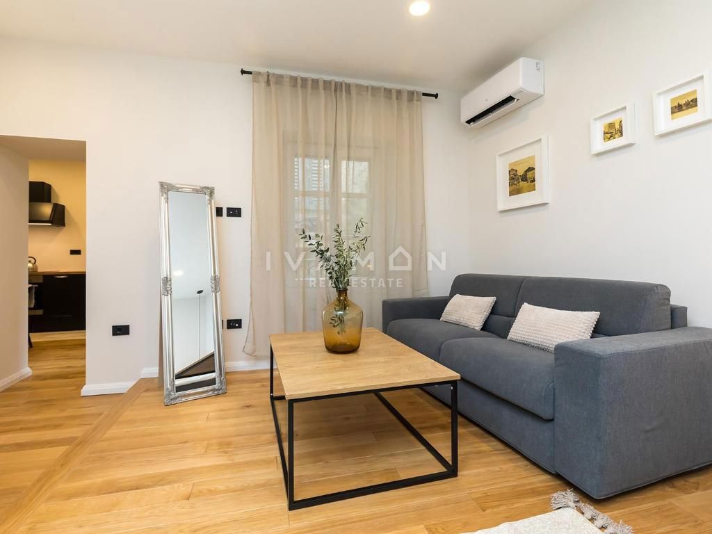 Splendido Appartamento nel Centro Storico di Parenzo