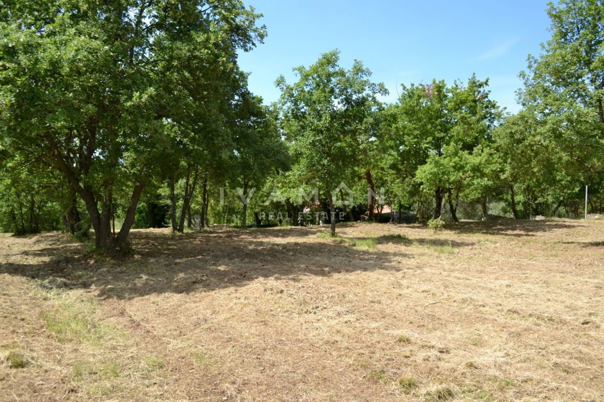 Terreno edificabile, 1.081 m², a 3 km dal mare